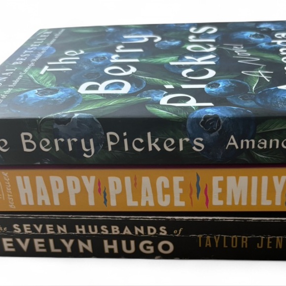 📚 Bestseller Book Bundle – 3 Novels! - Picture 1 of 5
